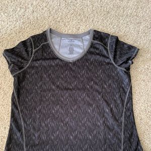 St.John’s bay grey active T-shirt